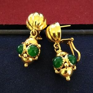 Antique 14K Chrysoprase Earrings